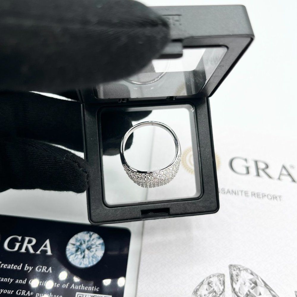 VVS Moissanite ICED Classic Style Ring, Solid 925 Sterling Silver Finger Ring - Picture 4 of 5